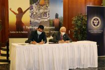 UTP y Cámara de Comercio, Industrias y Agricultura de Panamá firman Convenio.