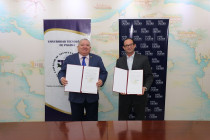 La UTP firma convenio con Estée Lauder
