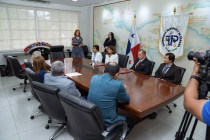 UTP firma Convenio de Cooperación con la Fundación Olimpiada Panameña de Matemática, potenciando el Talento UTP