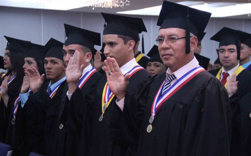 Ceremonia de Graduación, UTP Veraguas.