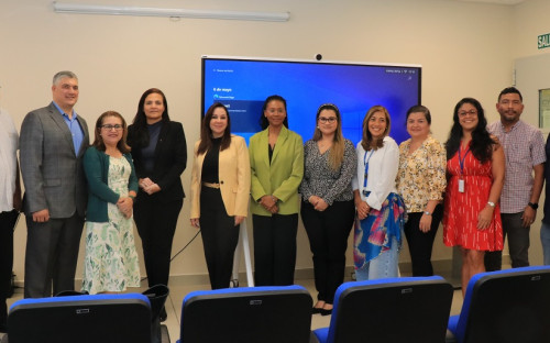 UTP recibe visita de la Honorable Ester Monroy, del Organismo Internacional de Energía Atómica (OIEA)