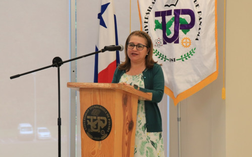 UTP recibe visita de la Honorable Ester Monroy, del Organismo Internacional de Energía Atómica (OIEA)