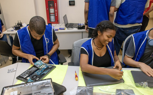 La UTP reafirma su compromiso con el desarrollo académico del país y la simbiosis con la empresa