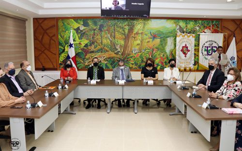 Firma de acuerdo con Convenio Andrés Bello y la USMA e inauguran Diplomado en Currículum.