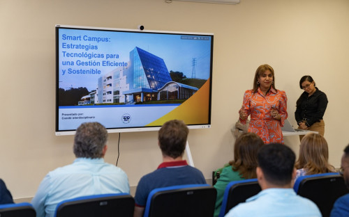 El proyecto Smart Campus de la UTP se consolida aún más con la firma de convenio ACRE - UTP