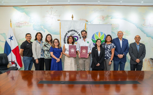 La UTP y ANCON suscriben convenio en beneficio del medio ambiente