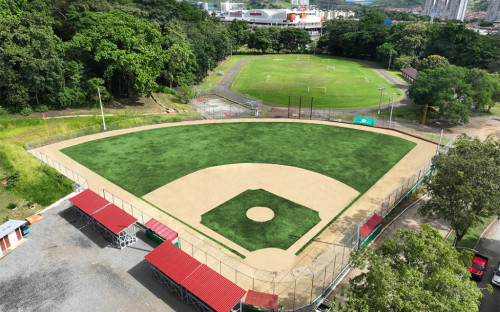 Inauguran el Estadio de Sóftbol de la UTP, en el Campus Central Víctor Levi Sasso