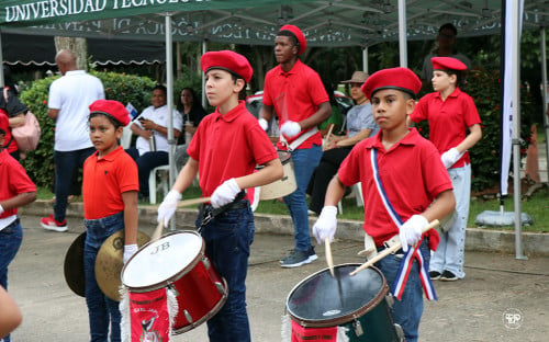 Festejos patrios en la Universidad Tecnológica de Panamá