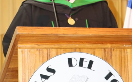 Ceremonia de Graduación en el Centro Regional de Bocas del Toro