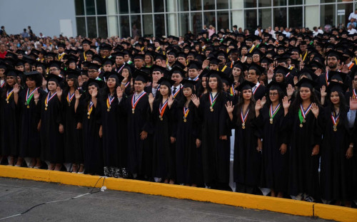 UTP ha entregado más de cien mil profesionales al país, Desde 1981 a la fecha