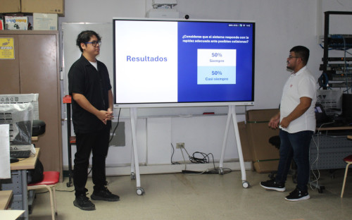 Estudiantes de la UTP presentan innovador sistema de movilidad asistida con realidad aumentada