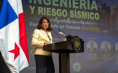 UTP promueve el análisis técnico para fortalecer la resiliencia sísmica de las infraestructuras en Panamá