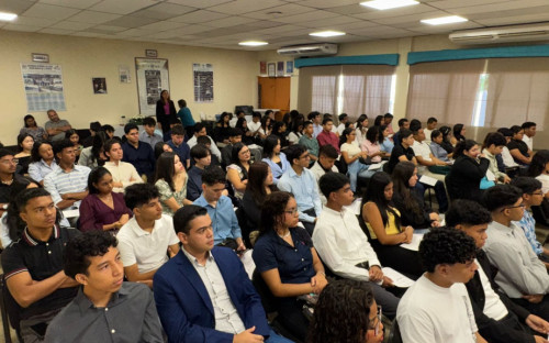 Entregan 114 certificados de Mención Honorífica a estudiantes, Centro Regional de Panamá Oeste