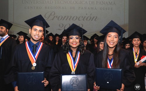 Ceremonia de Graduación del Centro Regional de Panamá Oeste, promoción 2022