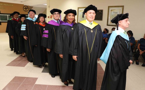 Dr. Omar Olmedo Aizpurúa Pino toma posesión como Rector de la Universidad Tecnológica de Panamá periodo 2023-2028