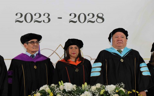Dr. Omar Olmedo Aizpurúa Pino toma posesión como Rector de la Universidad Tecnológica de Panamá periodo 2023-2028.