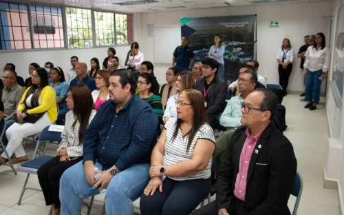 El Centro Regional de Chiriquí fue sede de la firma del convenio entre la UTP y Barú Agropark S. A.