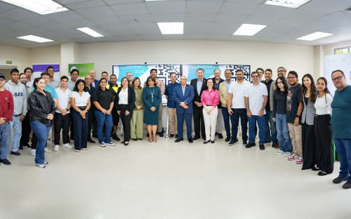 Tercer Taller sobre Servicios y Aplicaciones Inteligentes de IoT 2026 en la UTP, ocho países participantes