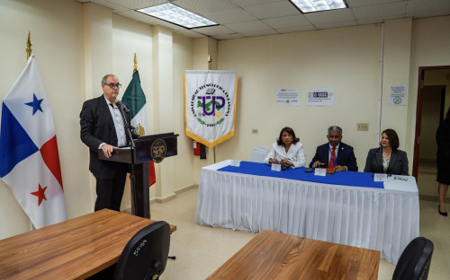 La UTP inaugura laboratorio de diseño y curso intensivo sobre semiconductores, un hito en el desarrollo tecnológico del país