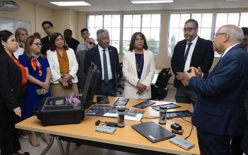 La UTP presenta nuevos laboratorios que refuerzan áreas de biociencias, biotecnología, ciencias aplicadas y la ciberseguridad