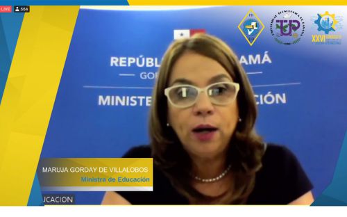 Ministra de Educación, S. E. Maruja Gorday de Villalobos.