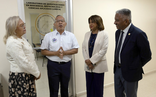 Presentación oficial del Laboratorio de Investigaciones en Biociencias y Ciencias Aplicadas (LIBBCA) en la UTP