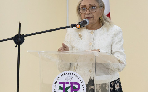 Presentación oficial del Laboratorio de Investigaciones en Biociencias y Ciencias Aplicadas (LIBBCA) en la UTP