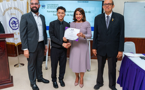 UTP e IDAAN certifican a 30 operadores para optimizar el sistema de agua potable en el país, Culmina el primer grupo como parte de un programa de capacitación