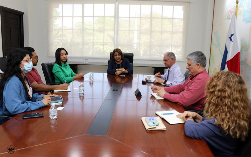 La UTP se reúne con la Junta Comunal de Tocumen, para establecer posibles alianzas