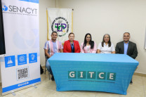 Dr. Vladimir Villarreal, Licda. Mixila Araúz, MSc. Laury Aranales, Mgtr. Cecilia de Beitia y Dr. Juan Saldaña