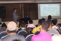 Doctor Edwin Collado con la Investigación: "Estudio del Impacto de los Vehículos Eléctricos en la Red Eléctrica en Panamá".