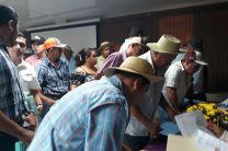Productores de la Provincia de Los Santos firman carta de compromiso con el proyecto.