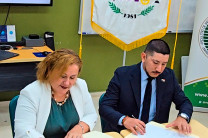 Firma de un convenio de colaboración entre la Fundación Procurame y la Junta Comunal de Ernesto Córdoba.