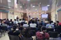 Estudiantes del Centro Regional de Panamá Oeste participan del Conversatorio . 