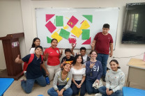 Los niños en sus clases