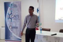 Ing. Gilberto Cruz, explica el objetivo de la Conferencia. 