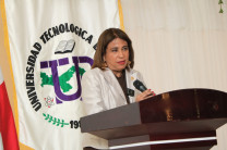 Dra. Ángela Laguna