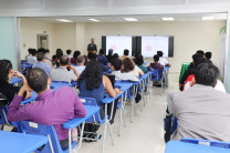Salón de conferencias de la FISC.