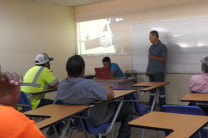 Capacitación teórico-práctica que impulsa el crecimiento profesional del personal.