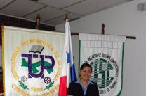 Estudiante de la UTP Chiriquí sustenta trabajo de graduación.