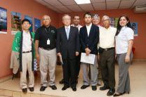 Foto del grupo de la UTP-Aguadulce con Embajador.