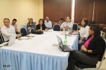 Coordinadora del Proyecto por la UTP, Sidia Moreno y miembros de la comisión.