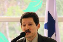 Leonel Alvarado, ganador del Premio Rogelio Sinán 2013-2014.