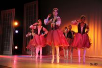 Artistas de las danzas se presentaron en el Teatro Auditorio de la UTP.