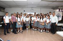Estudiantes graduando del I.T.P. Abel Tapiero Miranda, Bachiller en Ciencias