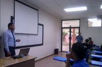 Egresados de la UTP Chiriquí dictan conferencias a estudiantes. 