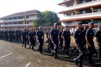 Desfile del mes de la Patria en UTP Colón.