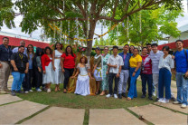 Estudiantes y administrativos participantes.