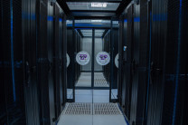 El Data Center está equipado con tecnología de última generación.