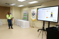 La primera clase de esta cátedra la dictó el Ing. José Araúz. La primera clase de esta cátedra la dictó el Ing. José Araúz.